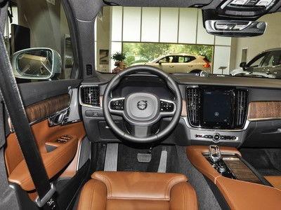 沃尔沃内饰爆料视频大全,视频大全带你领略豪华与科技完美融合 第2张 沃尔沃内饰爆料视频大全,视频大全带你领略豪华与科技完美融合 第2张